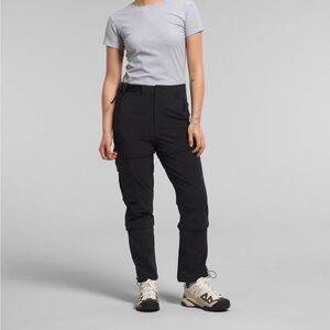 North face Women’s Bridgeway Zip-Off Pants Size 4 Black Like New